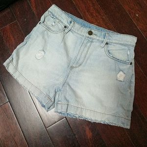 LOFT Denim 3" Light Wash Jean Shorts